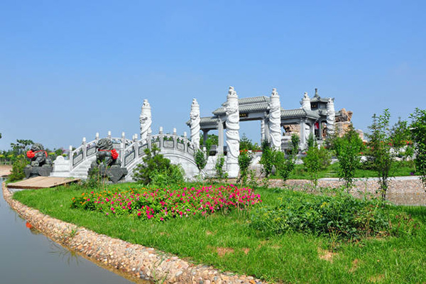 东华林公墓