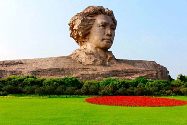 天津墓园网缅怀毛主席逝世47周年！