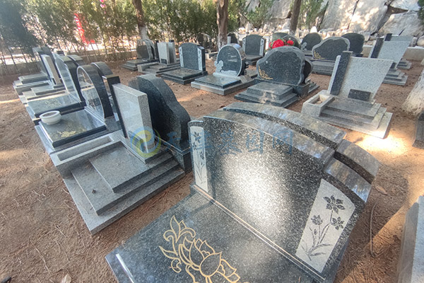 若骨灰寄存于天津墓地，取灰祭拜需携带哪些证件？